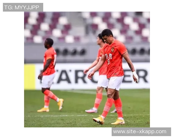 张佳玮逐梦之路渐显本西蒙斯特质勇士近期战术调整不再依赖他