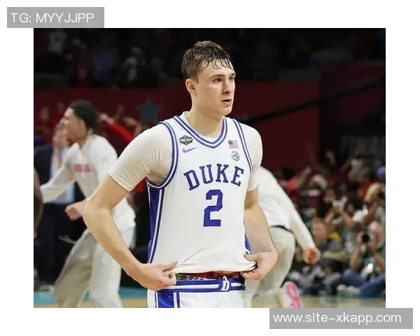 杰弗森分析雄鹿需耐心等待联盟竞价独行侠若卖东契奇将遭重创 杰弗森分析雄鹿需耐心等待联盟竞价独行侠若卖东契奇将遭重创